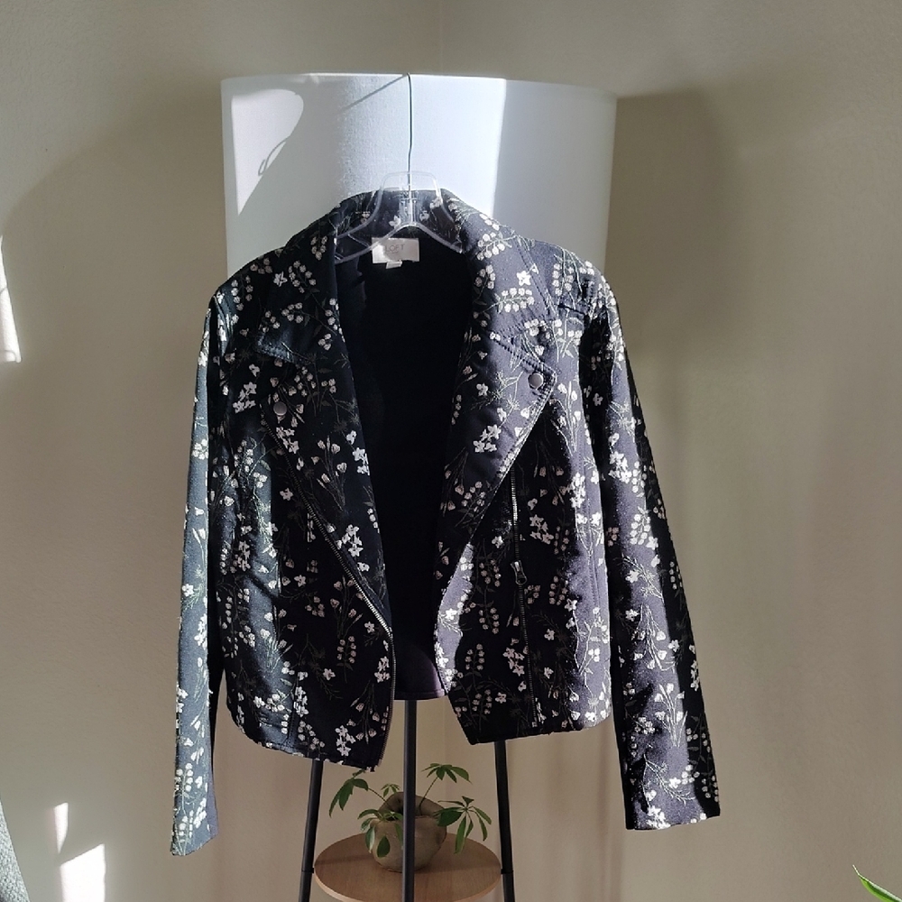 LOFT Black Floral Blazer